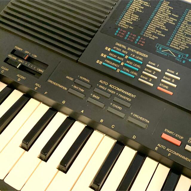 ヤマハ(ヤマハ)のYAMAHA PSS-580 （ジャンク品） 楽器の鍵盤楽器(キーボード/シンセサイザー)の商品写真