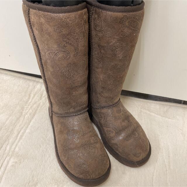 UGG アグ ムートンブーツ ペイズリー柄 茶 ブラウン | フリマアプリ ラクマ オンラインストア公式 ムートンブーツ 茶 UGG ☆新品☆ ブーツ