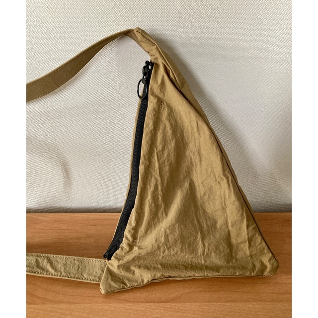 プラグメント バイ アンヴォクール　二等辺三角形 3WAYバッグ/サコッシュ レディースのバッグ(ボディバッグ/ウエストポーチ)の商品写真
