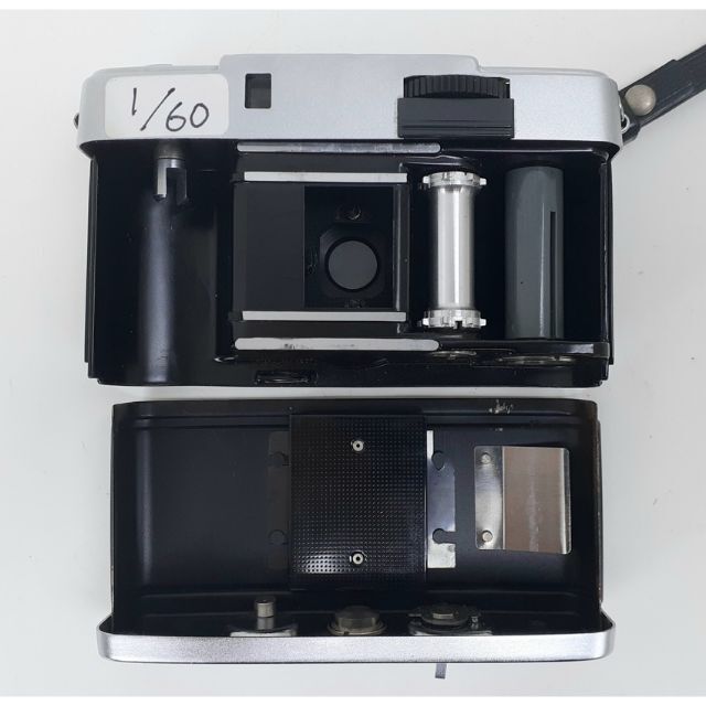 OLYMPUS - フィルムが2倍に使えるハーフカメラの定番 OLYMPUS - フィルムが2倍に使えるハーフカメラの定番
