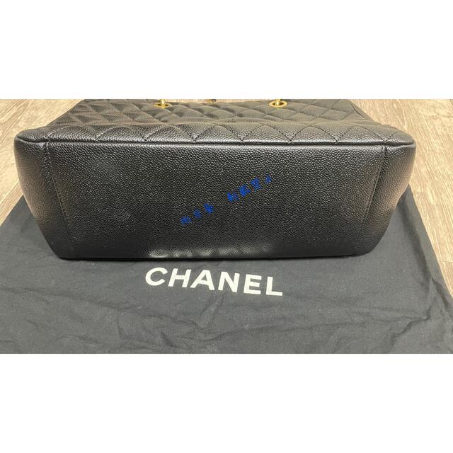 シャネル CHANEL マトラッセ　チェーントート  キャビアスキン　ゴールド