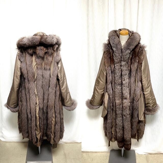 No.15《極美品》フード付き リアルフォックスファー ベルト付き No.15《極美品》フード付き リアルフォックスファー ベルト付き