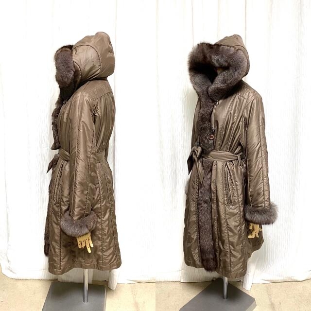No.15《極美品》フード付き リアルフォックスファー ベルト付き No.15《極美品》フード付き リアルフォックスファー ベルト付き