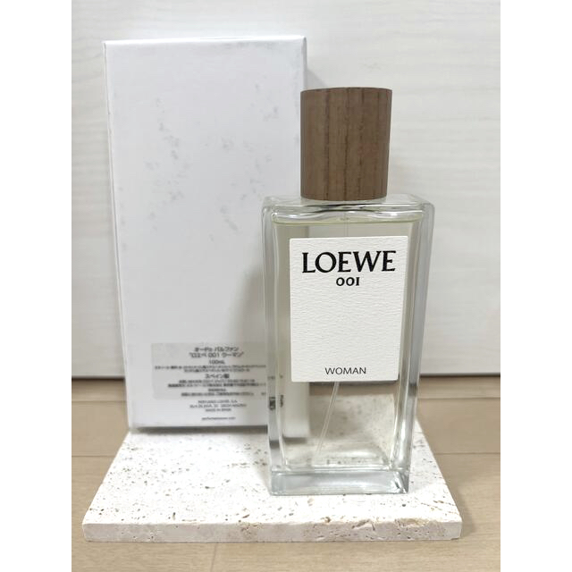 LOEWE(ロエベ)のロエベ  オードゥパルファン001  100ml  コスメ/美容の香水(香水(女性用))の商品写真