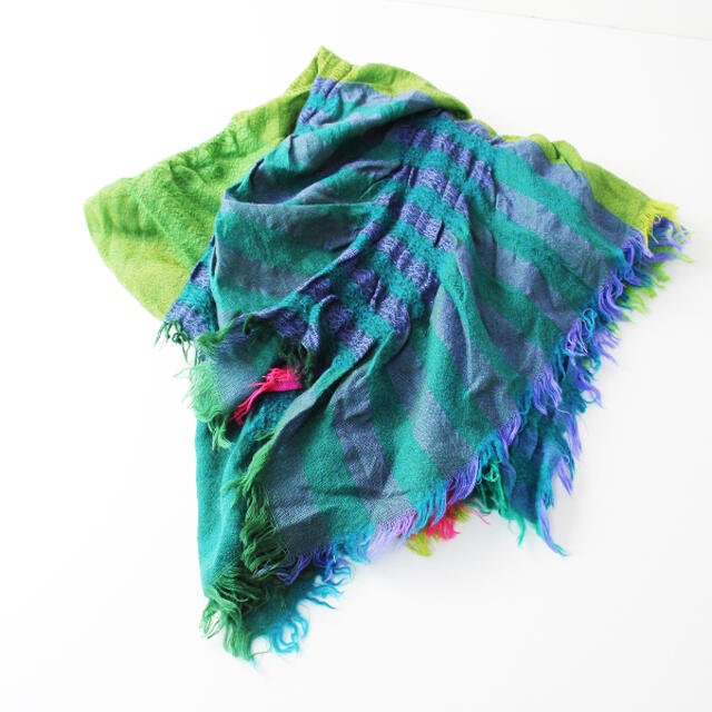 全3色/黒/赤/ベージュ 新品未使用 ISSEY MIYAKE ダークブルー シルク
