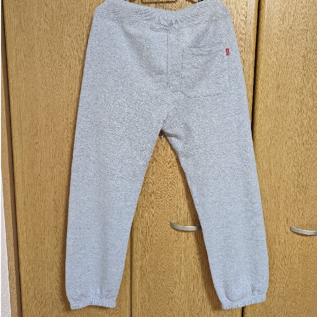 Supreme(シュプリーム)のSupreme Small Box Sweatpant メンズのパンツ(その他)の商品写真