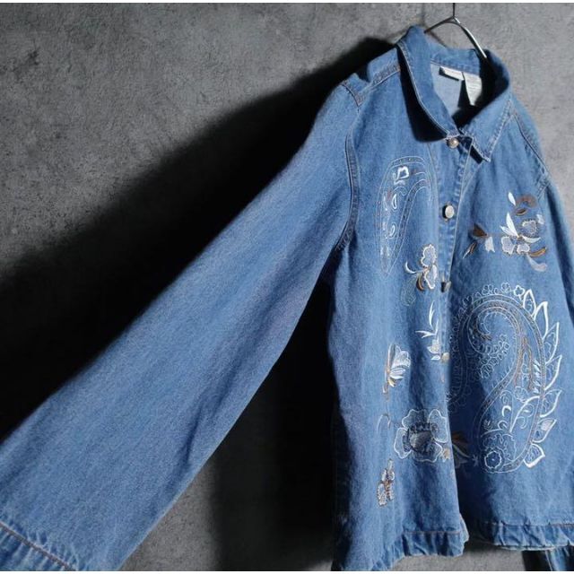 ホワイトスタッグ　ペイズリー&フラワー　花　刺繍　デザインデニムジャケット メンズのジャケット/アウター(Gジャン/デニムジャケット)の商品写真