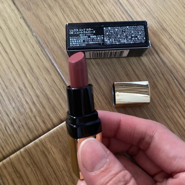 BOBBI BROWN(ボビイブラウン)のボビイブラウン　リュクスリップカラー06 ニュートラルローズ コスメ/美容のベースメイク/化粧品(口紅)の商品写真