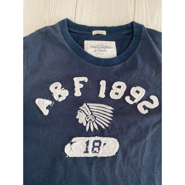 Abercrombie&Fitch(アバクロンビーアンドフィッチ)のアバクロ　Tシャツ メンズのトップス(Tシャツ/カットソー(半袖/袖なし))の商品写真