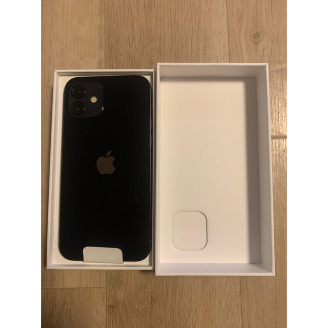 新品未使用iPhone 12 64GB ブラック