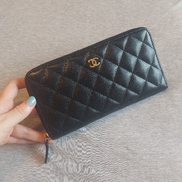 CHANEL(シャネル)のシャネル長財布　キャビアスキン　マトラッセ レディースのファッション小物(財布)の商品写真