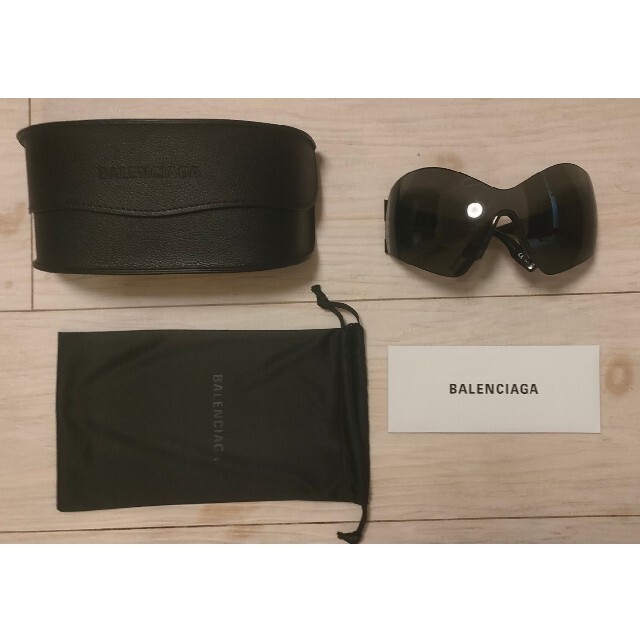 Balenciaga(バレンシアガ)のBALENCIAGA mask butterfly sunglasses メンズのファッション小物(サングラス/メガネ)の商品写真