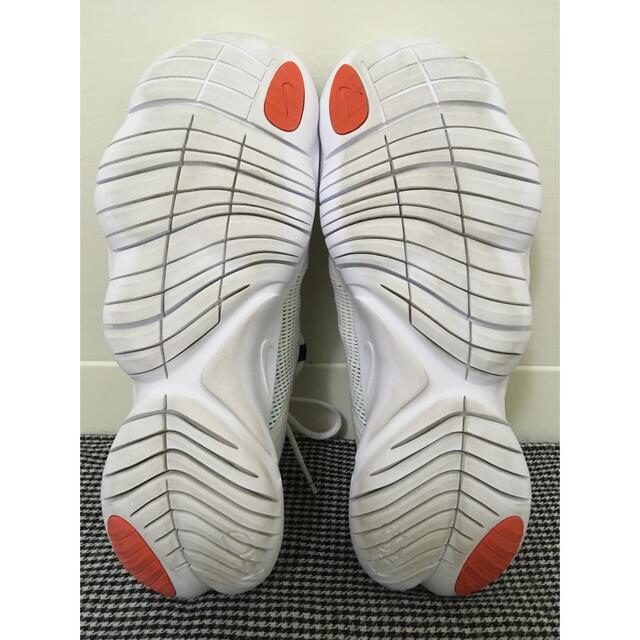 NIKE(ナイキ)の【使用少・美品】ナイキ フリーラン 5.0 2020 28.0cm メンズの靴/シューズ(スニーカー)の商品写真
