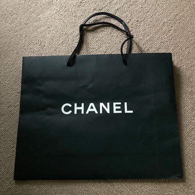 CHANEL(シャネル)のシャネル　ショッパー　紙袋 レディースのバッグ(ショップ袋)の商品写真