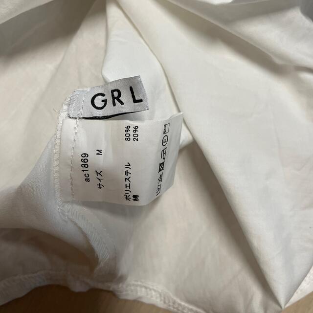 GRL(グレイル)のグレイル　GRL スタンドカラー　シャツブラウス　M レディースのトップス(シャツ/ブラウス(長袖/七分))の商品写真