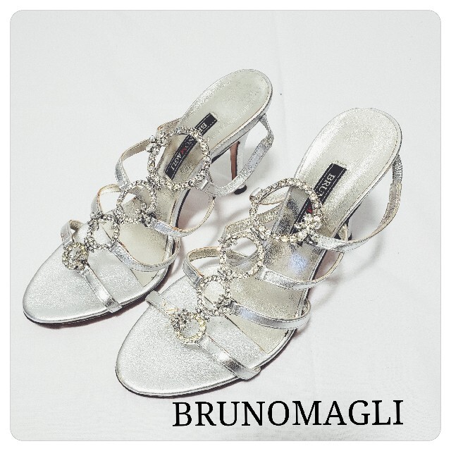 BRUNOMAGLI(ブルーノマリ)の即日発送★BRUNOMAGLI ブルーノマリ 7cm Used 35(22.5) レディースの靴/シューズ(ハイヒール/パンプス)の商品写真