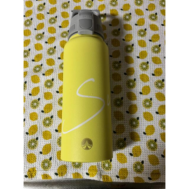 SIGG(シグ)の大人気のSUKALAボトルからワンプッシュで飲みやすいワイドマウスボトルが登場！ スポーツ/アウトドアのトレーニング/エクササイズ(ヨガ)の商品写真