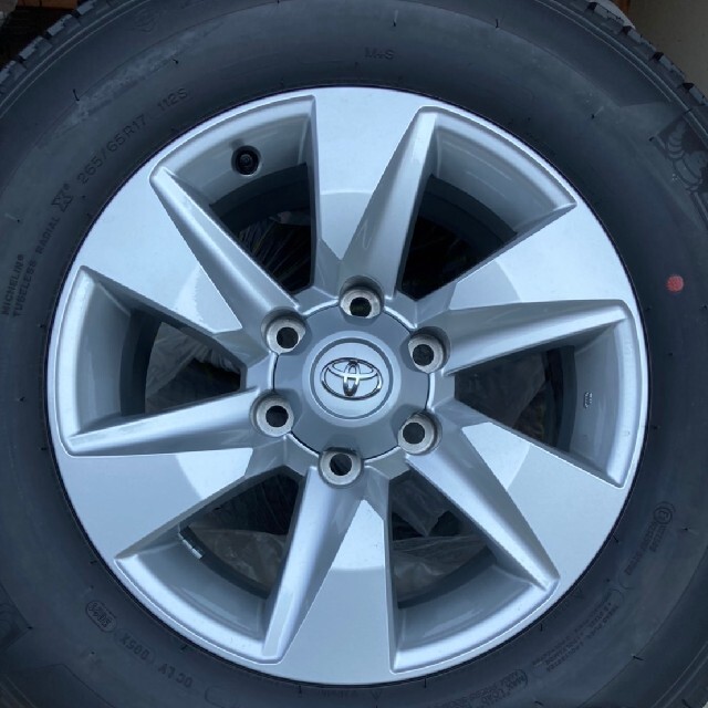 新車外し】ランドクルーザープラド150後期/純正17インチホイール