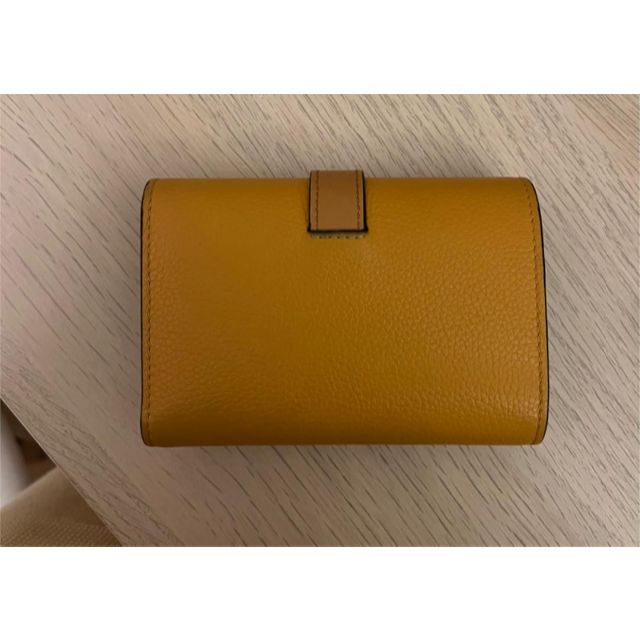 レインボーシックス LOEWE 三つ折り財布 バーティカルウォレット サン