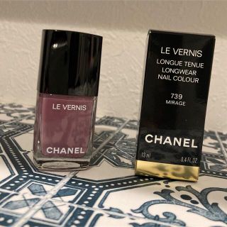 【新品未使用】¥24,192 お箱付き CHANEL  ネイルエナメル