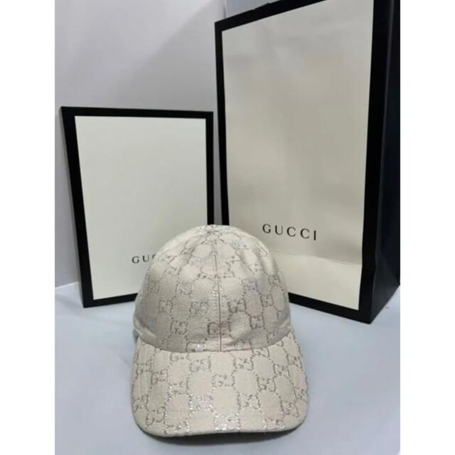 Gucci(グッチ)のGGラメ　ベースボールキャップ レディースの帽子(キャップ)の商品写真