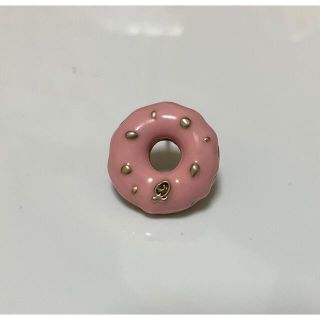 キューポット(Q-pot.)のQ-pot ストロベリーナッツ　ドーナッツ　ピアス　中古　ゆうパケットプラス込(ピアス)