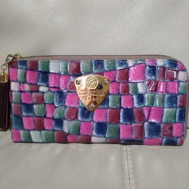 ATAO(アタオ)のアタオ長財布 レディースのファッション小物(財布)の商品写真