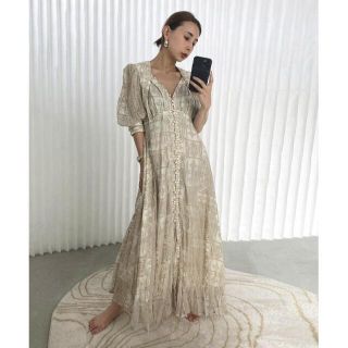 アメリヴィンテージ(Ameri VINTAGE)のMEDI PALACE EMBROIDERY DRESS(ロングワンピース/マキシワンピース)