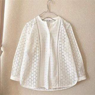 ニジュウサンク(23区)のミヤビ様専用です。23区　レースブラウス　32(シャツ/ブラウス(長袖/七分))