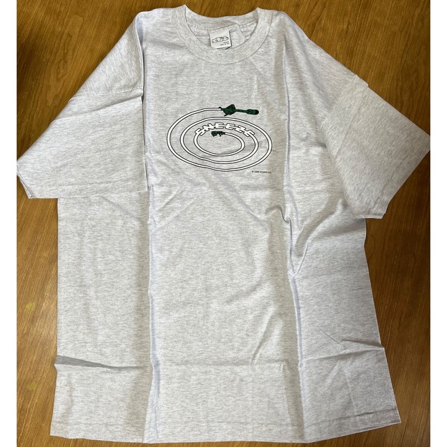 【新品】LQQK STUDIO SNEEZE Magazine コラボ Tシャツ