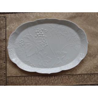 ナルミ(NARUMI)のNARUMI BONE CHINA オブロングサービストレイ(食器)