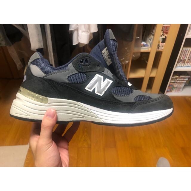 New Balance(ニューバランス)のニューバランス M992GG NAVY　USA製　サイズ27cm メンズの靴/シューズ(スニーカー)の商品写真