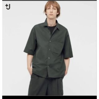 ユニクロ(UNIQLO)のユニクロ　ジルサンダー　+J オーバーサイズ　M オリーブ　オープンカラーシャツ(シャツ)