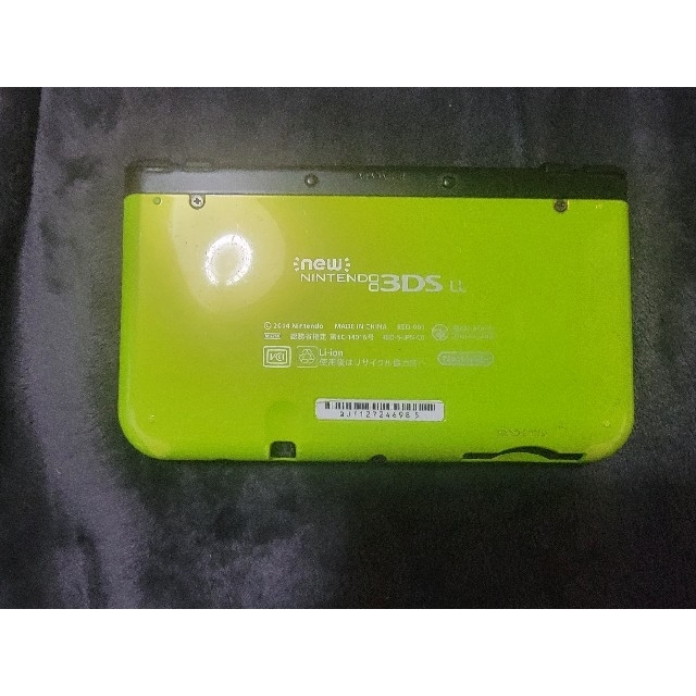 Newニンテンドー3DS LL ライムグリーン×ブラック 2