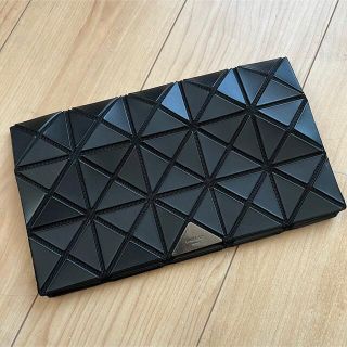 バオバオイッセイミヤケ(BaoBaoIsseyMiyake)のBAO BAO ISSEY MIYAKE クラッチバック マット ブラック(クラッチバッグ)