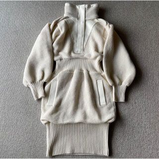 サカイ ニットワンピース ワンピースの通販 86点 | sacaiのレディース 純正早割 sacai ニットフリルワンピース ひざ丈ワンピース