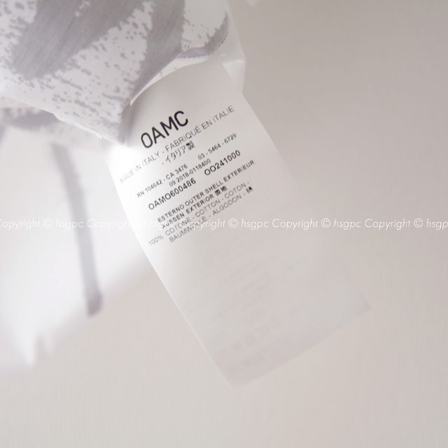 Jil Sander(ジルサンダー)のOAMC スプレー グラフィック ロゴ オーバーサイズ 開襟 シャツ ブラウス メンズのトップス(シャツ)の商品写真