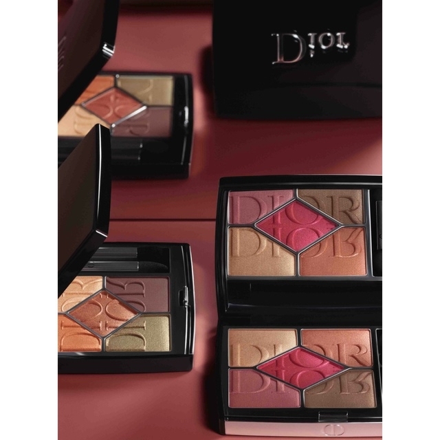 Dior(ディオール)のdior アイシャドウ　サンククルールクチュール【2022秋限定】889 コスメ/美容のベースメイク/化粧品(アイシャドウ)の商品写真