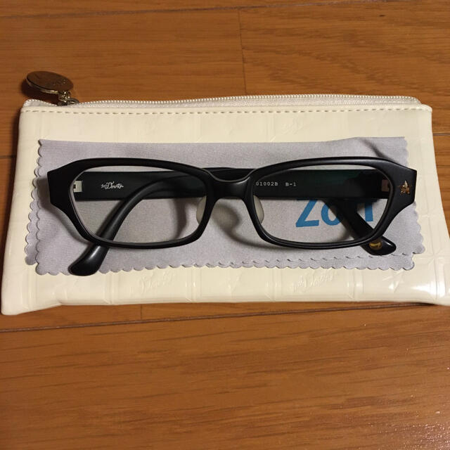 Zoff(ゾフ)のZoff メガネ　黒縁 レディースのファッション小物(サングラス/メガネ)の商品写真