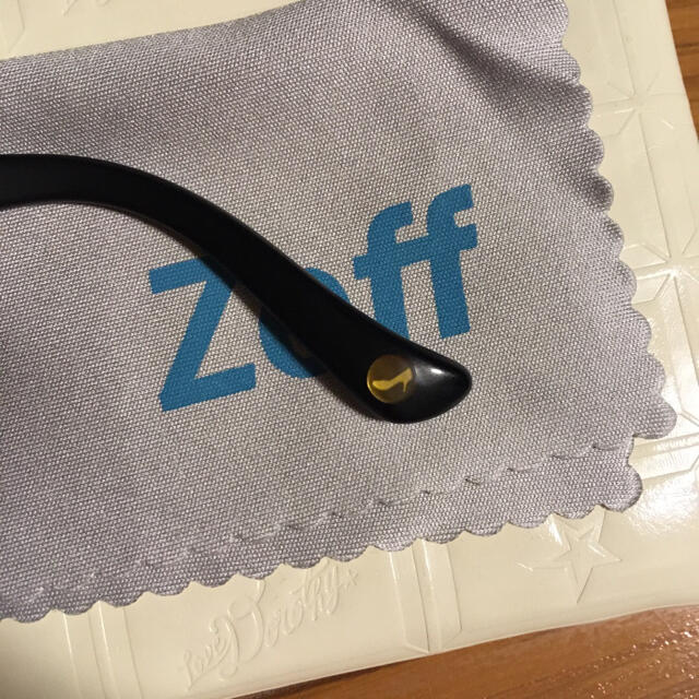 Zoff(ゾフ)のZoff メガネ　黒縁 レディースのファッション小物(サングラス/メガネ)の商品写真