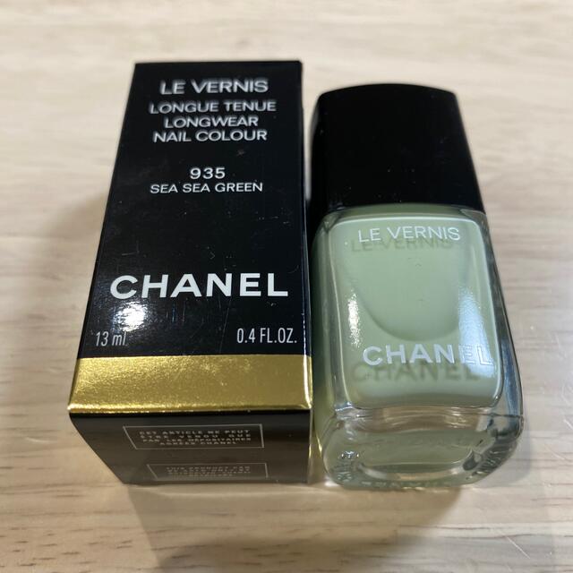 CHANEL(シャネル)の未使用 CHANEL ネイルエナメル ヴェルニロングトゥニュ  シーシーグリーン コスメ/美容のネイル(マニキュア)の商品写真