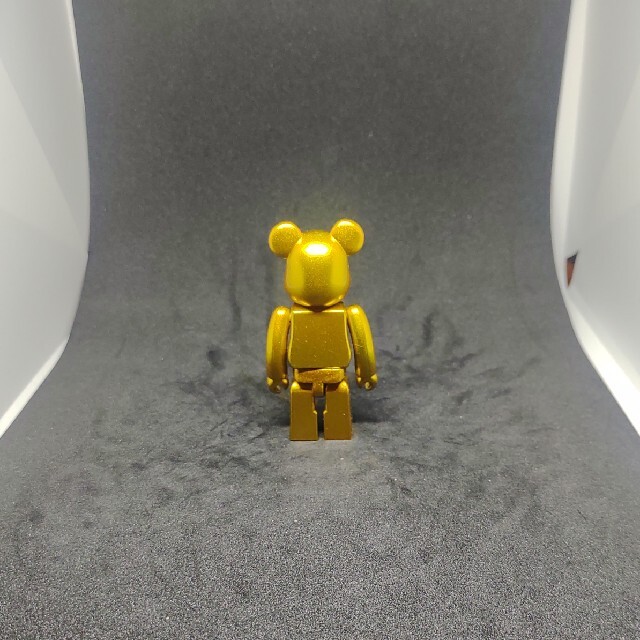 BE@RBRICK(ベアブリック)のベアブリック28ベーシック (K) BE@RBRICK 28 BASIC エンタメ/ホビーのおもちゃ/ぬいぐるみ(キャラクターグッズ)の商品写真