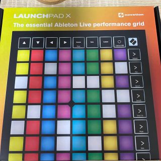 novation LAUNCHPAD X(MIDIコントローラー)