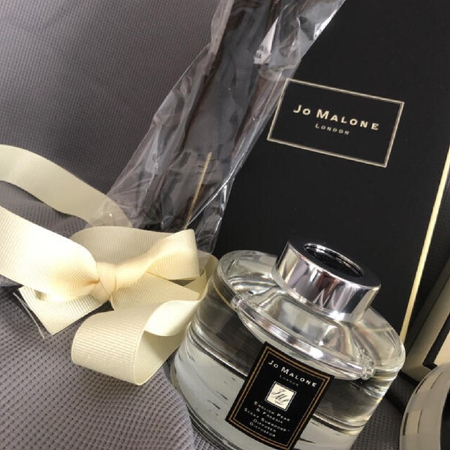 Jo Malone(ジョーマローン)の新品　ジョーマローン　イングリッシュ ペアー ＆ フリージア ディフューザー コスメ/美容のリラクゼーション(アロマディフューザー)の商品写真