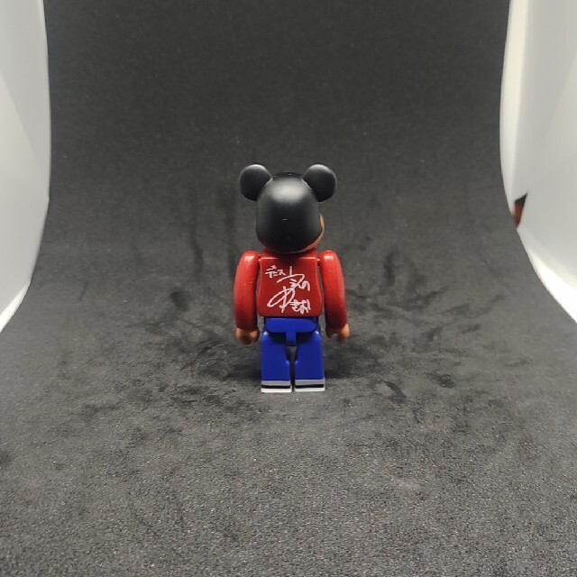 BE@RBRICK(ベアブリック)のベアブリック シリーズ26 デニス ハンドメイドのおもちゃ(フィギュア)の商品写真