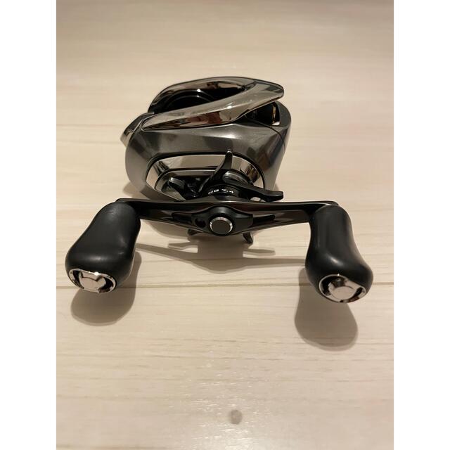 SHIMANO(シマノ)の16 ANTARES DC HG RIGHT スポーツ/アウトドアのフィッシング(リール)の商品写真