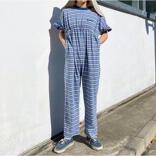 ホリデイ(holiday)のSUPER FINE BORDER BABY SUITS ボーダーベビースーツ(オールインワン)