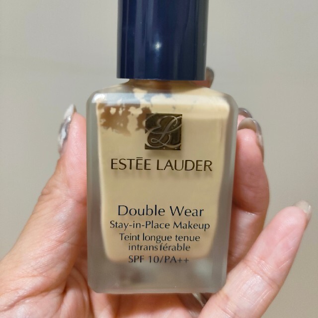 Estee Lauder(エスティローダー)のダブルウェア　エスティーローダー　ファンデーション コスメ/美容のベースメイク/化粧品(ファンデーション)の商品写真