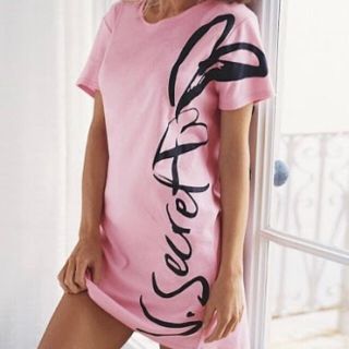 ヴィクトリアズシークレット(Victoria's Secret)の【専用】ヴィクトリア シークレット パジャマ スリープTシャツ(ルームウェア)