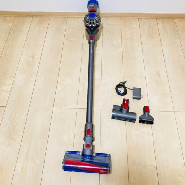 ダイソン　掃除機 dyson V8 SV10コードレスクリーナー